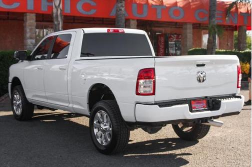 2022 RAM 2500 Big Horn Crew Cab 4x4 6'4' Box