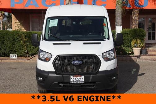 2025 Ford Transit-350 XL