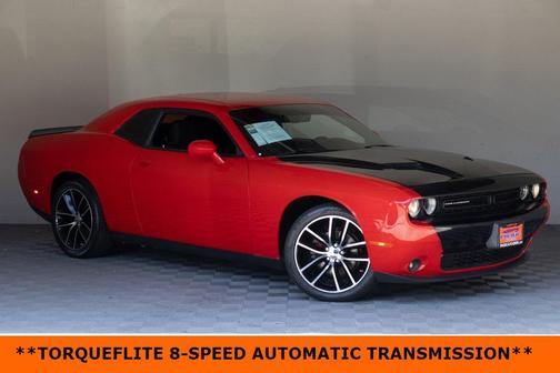 2016 Dodge Challenger SXT