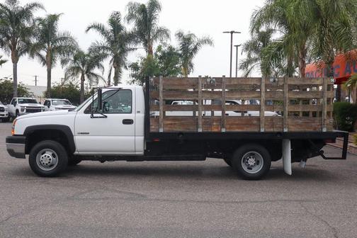 2004 Chevrolet Silverado 3500 Work Truck