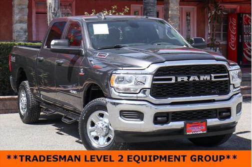 2022 RAM 2500 Tradesman Crew Cab 4x4 6'4' Box
