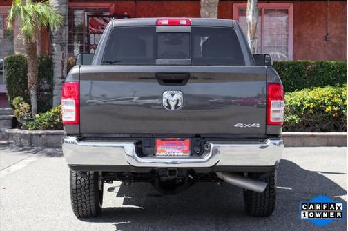 2022 RAM 2500 Tradesman Crew Cab 4x4 6'4' Box