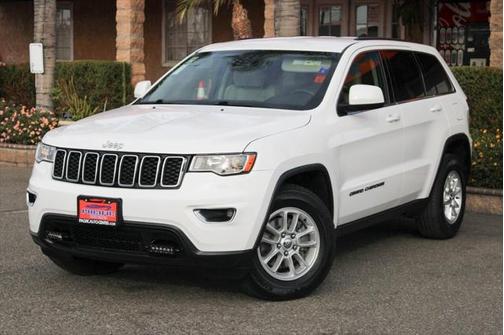 2020 Jeep Grand Cherokee Laredo