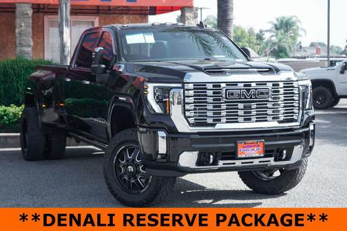 Onyx Black 2024 GMC Sierra 3500 Denali