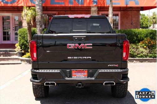 2022 GMC Sierra 1500 AT4