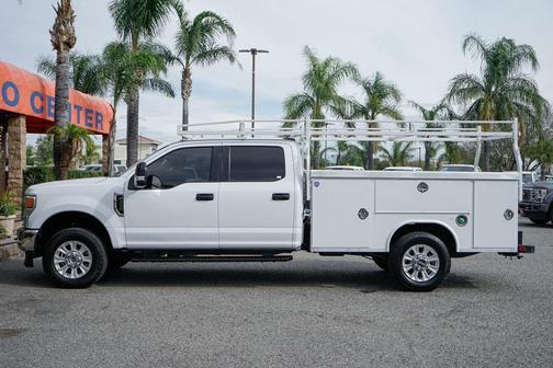 2022 Ford F-350 XLT