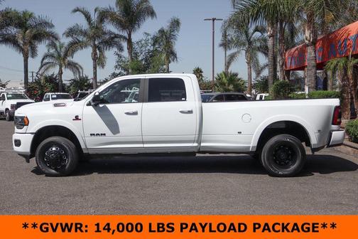2022 RAM 3500 Limited Crew Cab 4x4 8' Box