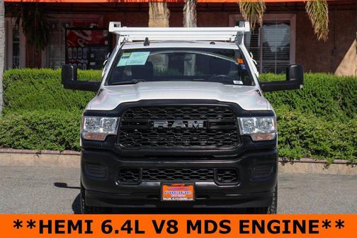 2021 RAM 2500 Tradesman Regular Cab 4x2 8' Box