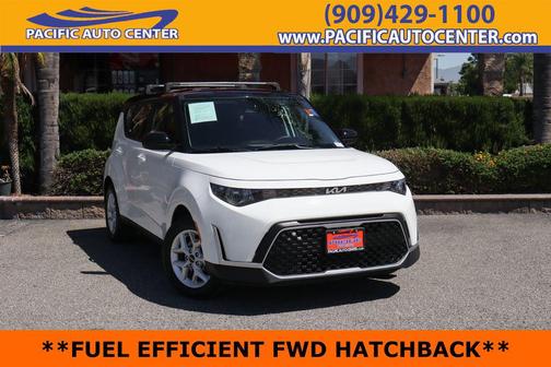 Clear White w/Black Roof 2023 Kia Soul S