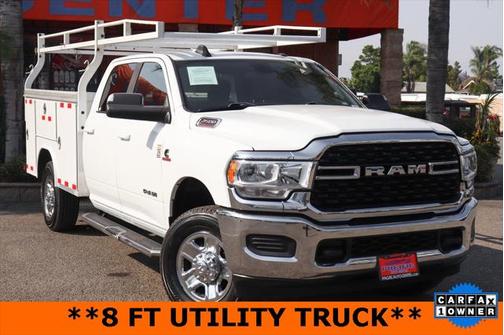 2022 RAM 3500 Big Horn Crew Cab 4x4 8' Box