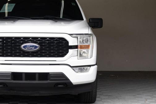 Oxford White 2021 Ford F-150 XL