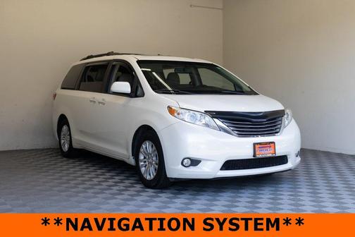 2017 Toyota Sienna XLE Premium
