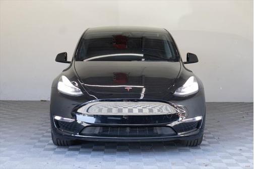 2021 Tesla Model Y Standard Range Rear-Wheel Drive