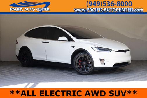 Pearl White Multi-Coat 2018 Tesla Model X 75D