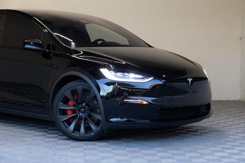 2023 Tesla Model X Plaid Tri Motor All-Wheel Drive