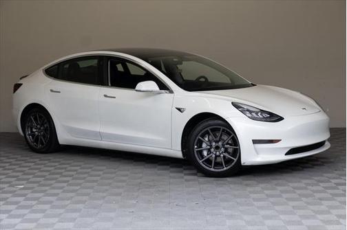 2020 Tesla Model 3 Standard Range Plus
