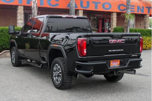 2021 GMC Sierra 2500 AT4