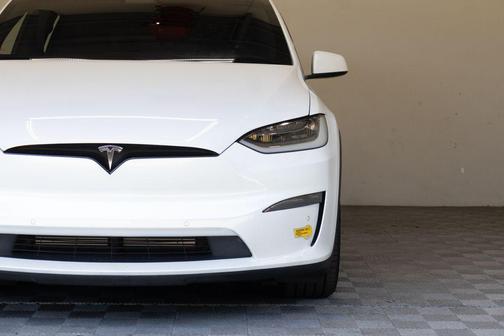 Pearl White Multi-Coat 2022 Tesla Model X Plaid Tri Motor All-Wheel Drive
