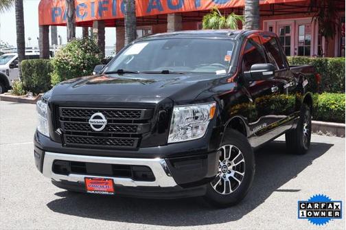2020 Nissan Titan SV