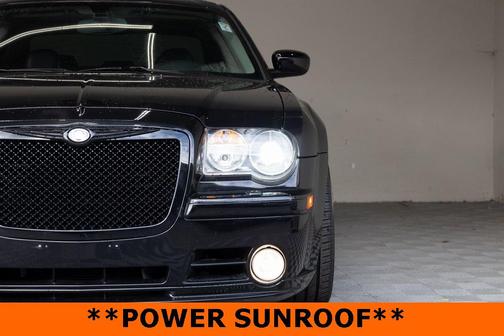 2006 Chrysler 300 SRT8