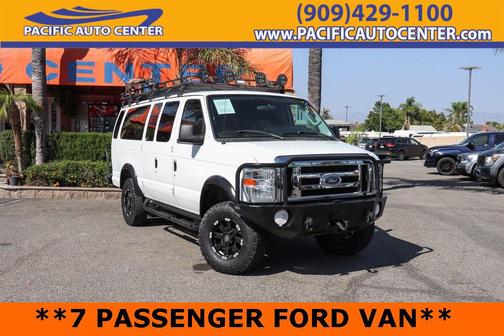 2012 Ford E350 Super Duty XLT