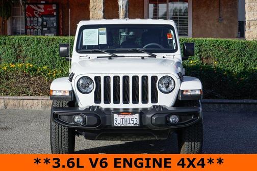 2023 Jeep Wrangler 4-Door Sahara Altitude 4x4