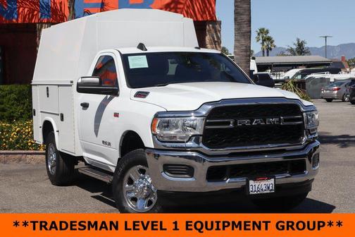 2022 RAM 2500 Tradesman Regular Cab 4x4 8' Box