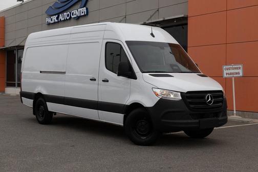 2025 Mercedes-Benz Sprinter 2500 High Roof