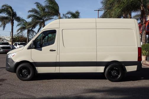 2023 Mercedes-Benz Sprinter 2500 Standard Roof