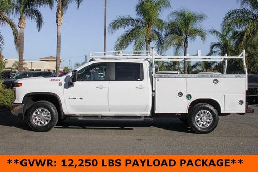 2024 Chevrolet Silverado 3500 LT