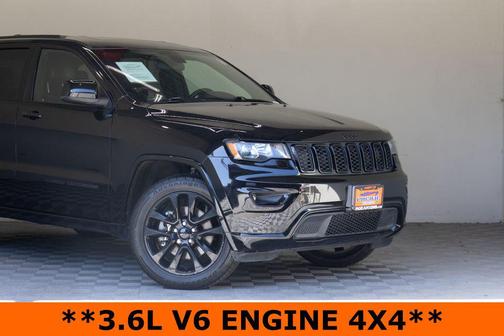 2021 Jeep Grand Cherokee Laredo