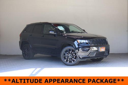 2021 Jeep Grand Cherokee Laredo