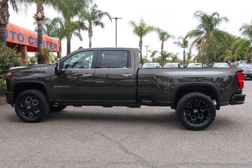 Greenstone Metallic 2022 Chevrolet Silverado 3500 High Country