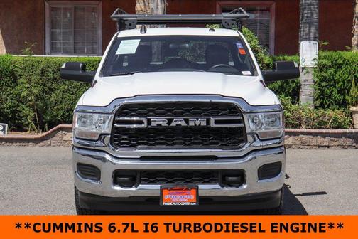 2021 RAM 2500 Tradesman Crew Cab 4x2 8' Box