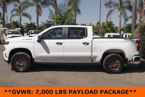 2022 Chevrolet Silverado 1500 Custom