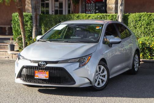 Classic Silver Metallic 2022 Toyota Corolla LE