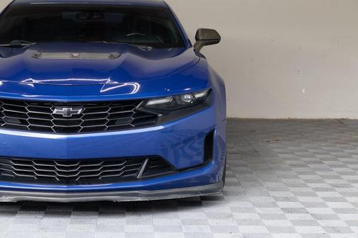 2021 Chevrolet Camaro RWD Coupe LT1