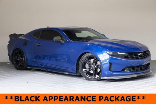 2021 Chevrolet Camaro RWD Coupe LT1