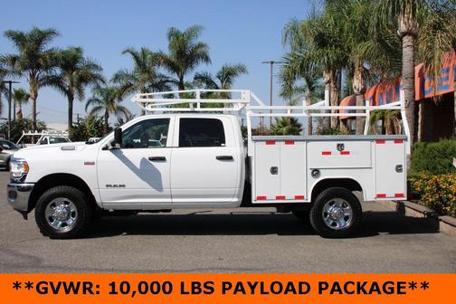 2021 RAM 2500 Tradesman Crew Cab 4x4 8' Box