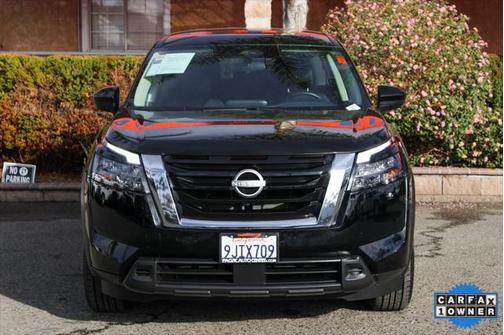 2024 Nissan Pathfinder S FWD