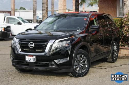 2024 Nissan Pathfinder S FWD