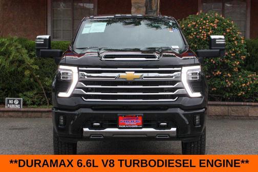 Black 2024 Chevrolet Silverado 2500 High Country