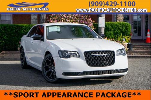 2019 Chrysler 300 Touring