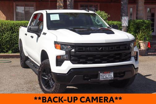 Summit White 2025 Chevrolet Silverado 1500 Custom Trail Boss