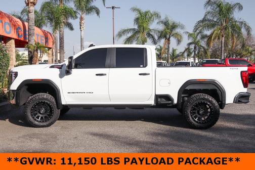 2024 GMC Sierra 2500 Pro