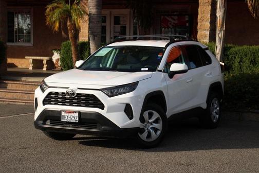 2019 Toyota RAV4 LE