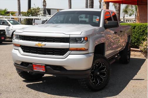 2017 Chevrolet Silverado 1500 Custom