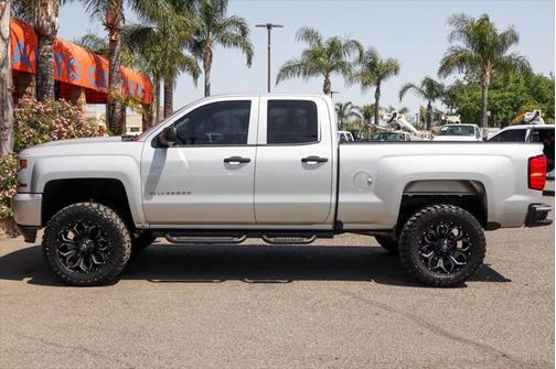 2017 Chevrolet Silverado 1500 Custom