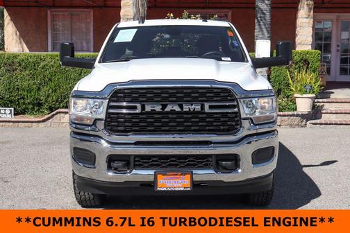 2022 RAM 2500 Big Horn Crew Cab 4x4 8' Box