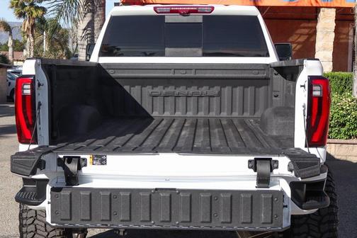 2024 GMC Sierra 2500 Denali Ultimate